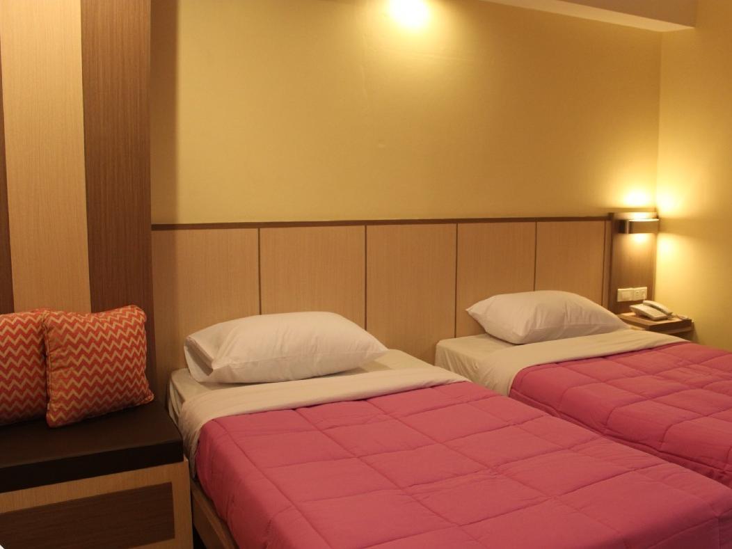 VIP Twin Bed - Best price guarantee