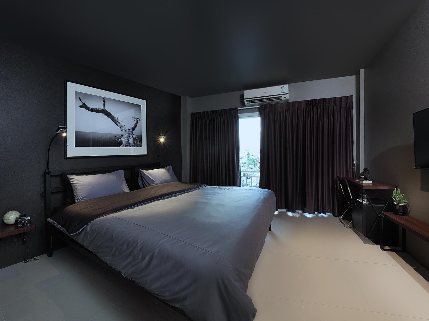 Superior Double Bed - Free WiFi access - Breakfast included