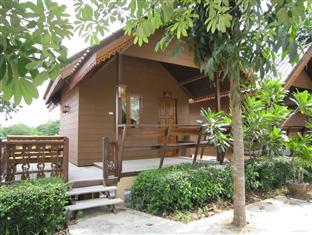 Thai Villa King Bed - Free WiFi access