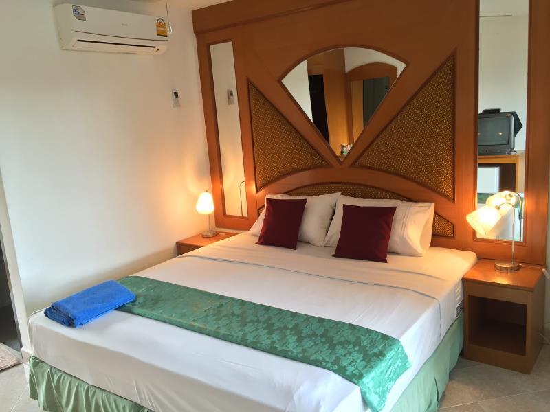 Waree Guesthouse Thailand FAQ 2016, What facilities are there in Waree Guesthouse Thailand 2016, What Languages Spoken are Supported in Waree Guesthouse Thailand 2016, Which payment cards are accepted in Waree Guesthouse Thailand , Thailand Waree Guesthouse room facilities and services Q&A 2016, Thailand Waree Guesthouse online booking services 2016, Thailand Waree Guesthouse address 2016, Thailand Waree Guesthouse telephone number 2016,Thailand Waree Guesthouse map 2016, Thailand Waree Guesthouse traffic guide 2016, how to go Thailand Waree Guesthouse, Thailand Waree Guesthouse booking online 2016, Thailand Waree Guesthouse room types 2016.