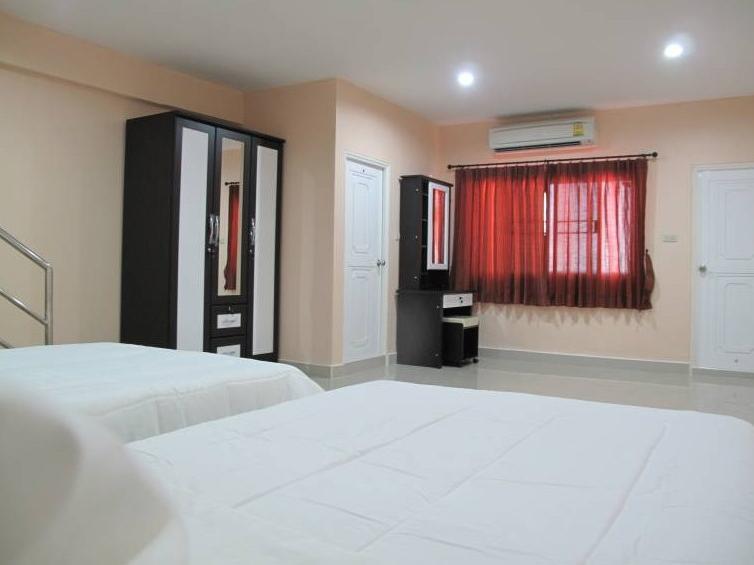 Deluxe Room - Free WiFi access