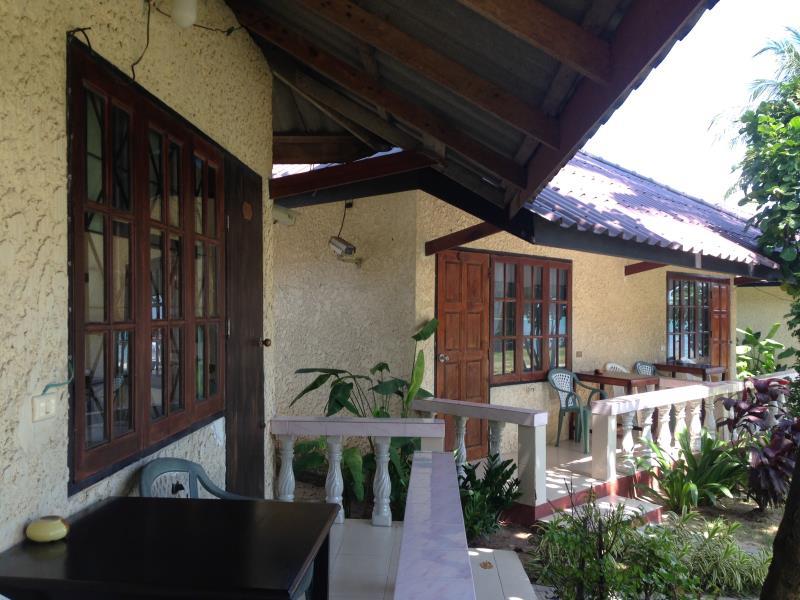 Standard Fan Twin - Free WiFi access