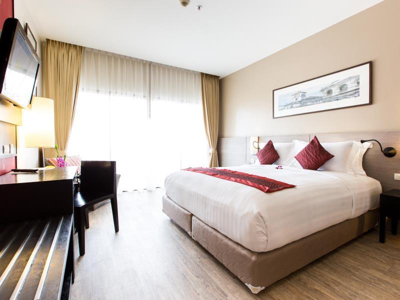 Deluxe City View Room only - Free WiFi access