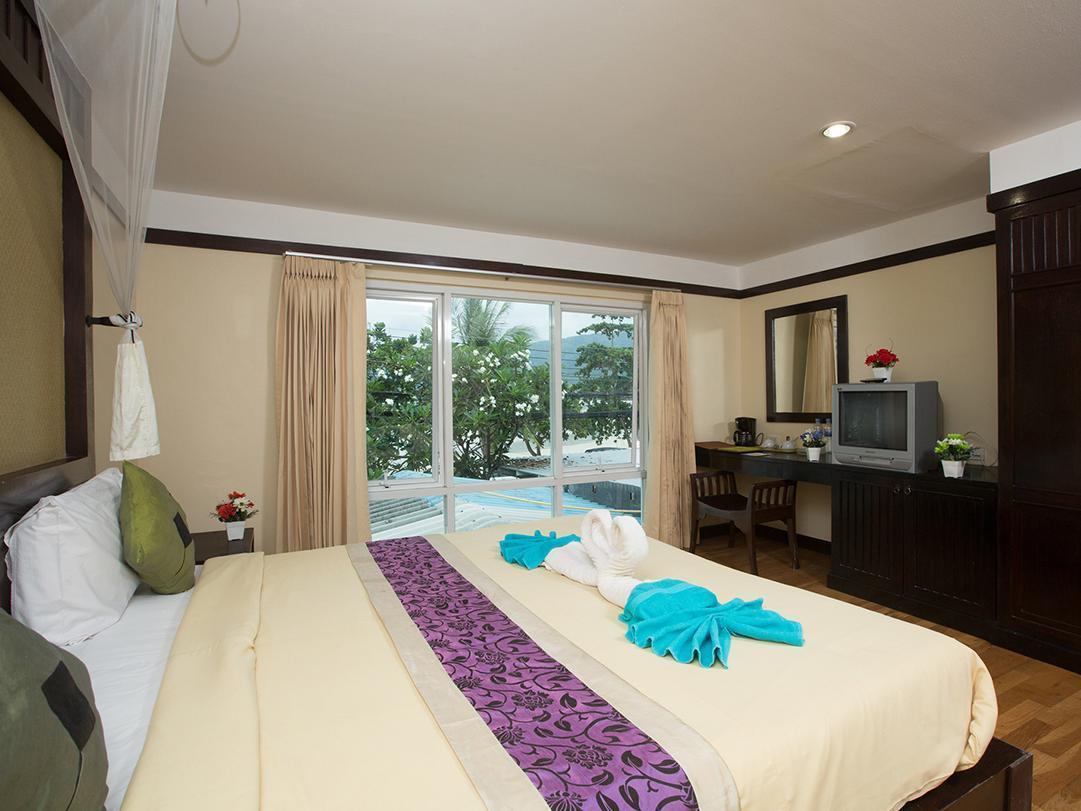 Standard King Room with Sea View - Free WiFi access