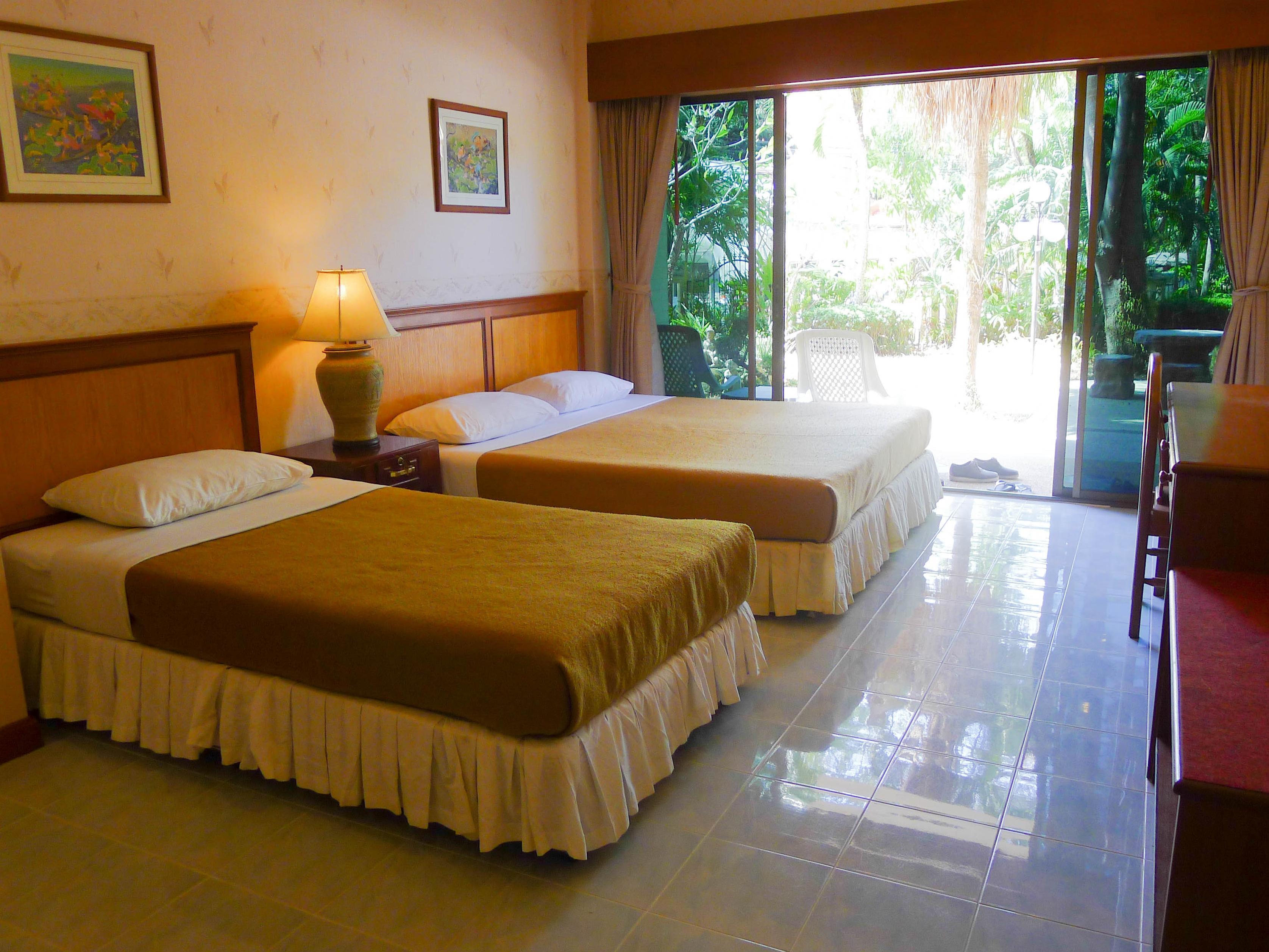 Family Room for 3 Person - Free WiFi access