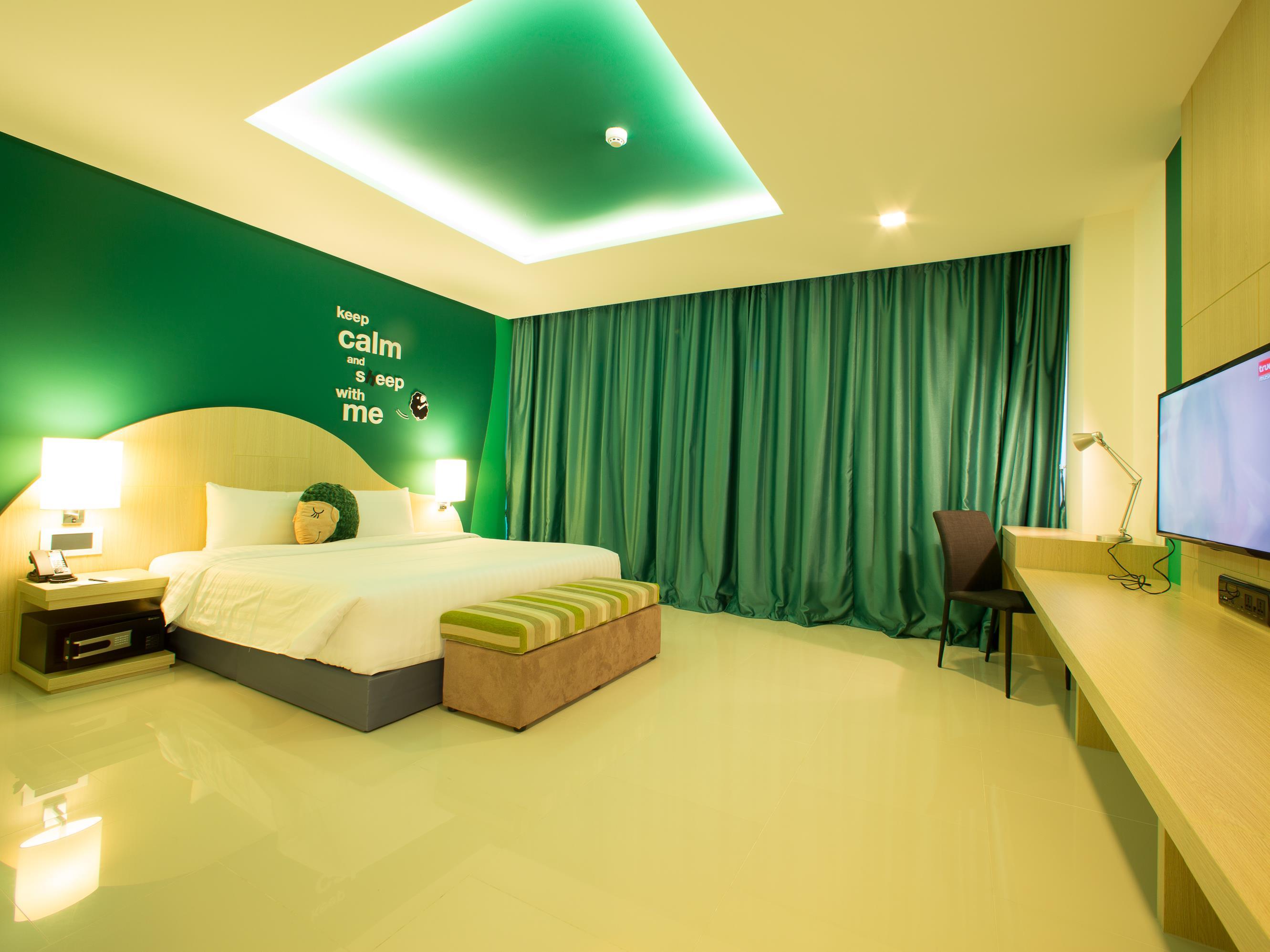 Deluxe Jacuzzi With Breakfast - Free WiFi access - Breakfast included