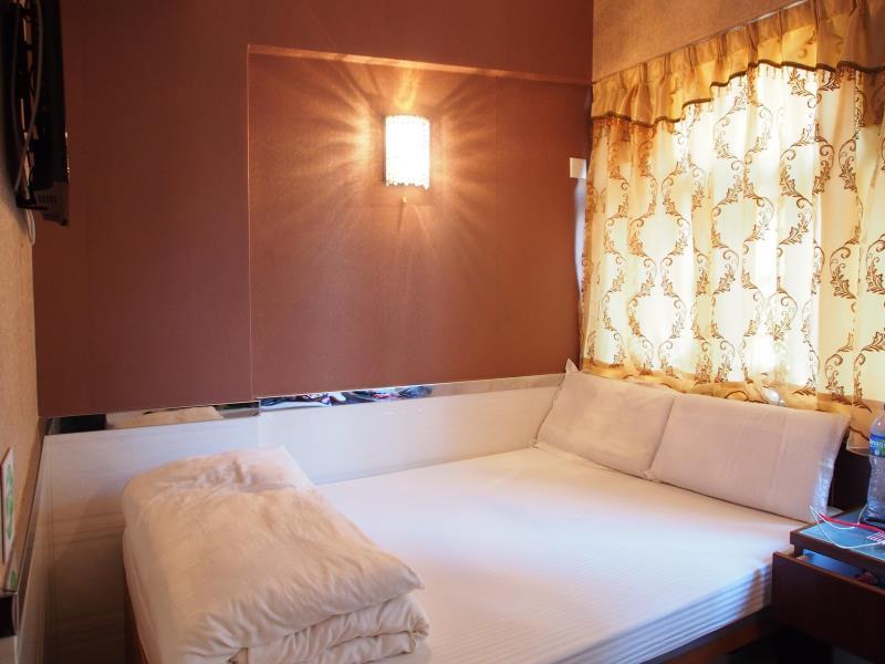 Double Room - Free WiFi access