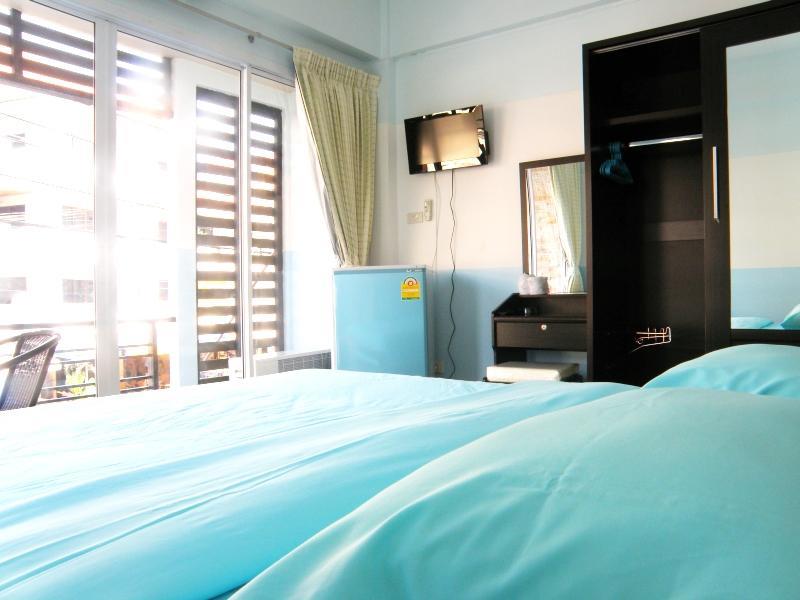 Standard Air Conditioning - Best price guarantee