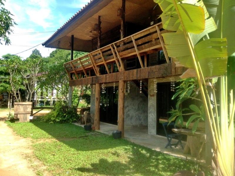 Baan Ma-Prow - Free WiFi access - Breakfast included