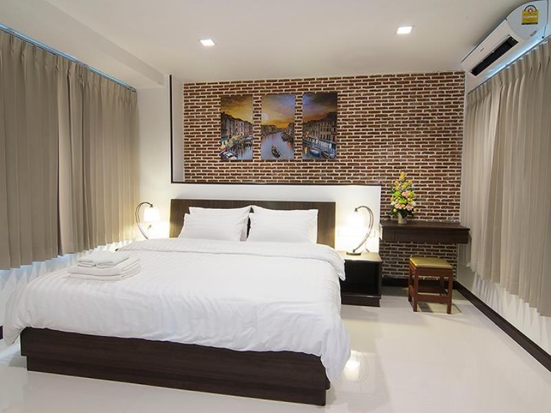 Deluxe Double Bed - Free WiFi access