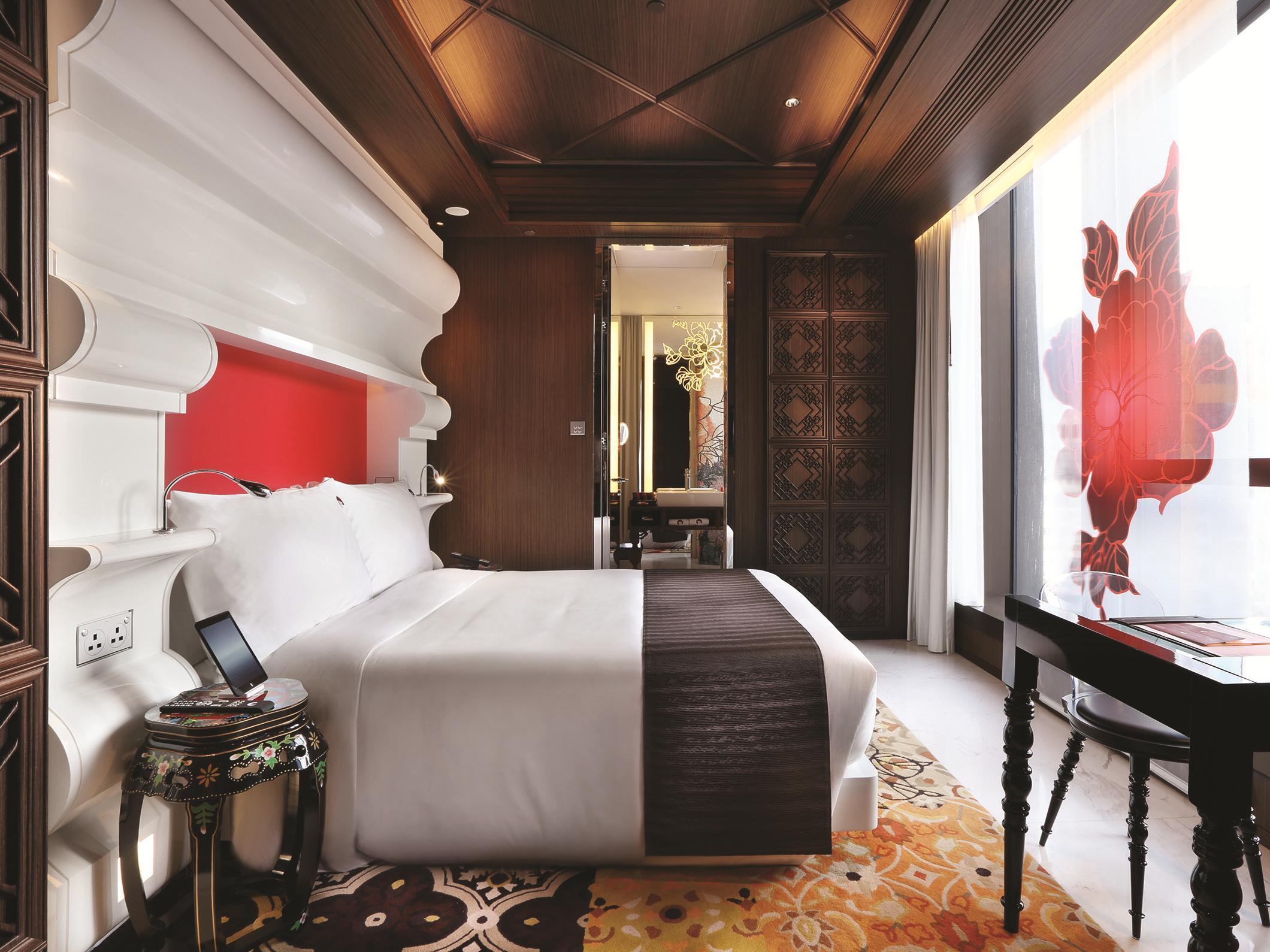Mira Moon Hong Kong FAQ 2016, What facilities are there in Mira Moon Hong Kong 2016, What Languages Spoken are Supported in Mira Moon Hong Kong 2016, Which payment cards are accepted in Mira Moon Hong Kong , Hong Kong Mira Moon room facilities and services Q&A 2016, Hong Kong Mira Moon online booking services 2016, Hong Kong Mira Moon address 2016, Hong Kong Mira Moon telephone number 2016,Hong Kong Mira Moon map 2016, Hong Kong Mira Moon traffic guide 2016, how to go Hong Kong Mira Moon, Hong Kong Mira Moon booking online 2016, Hong Kong Mira Moon room types 2016.