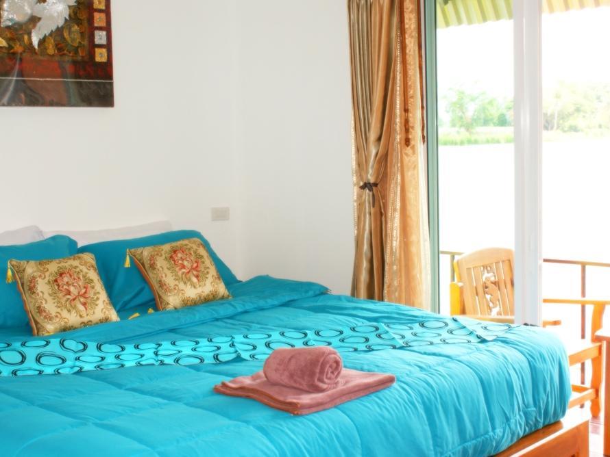 Superior River View Double Bed  - Free WiFi access