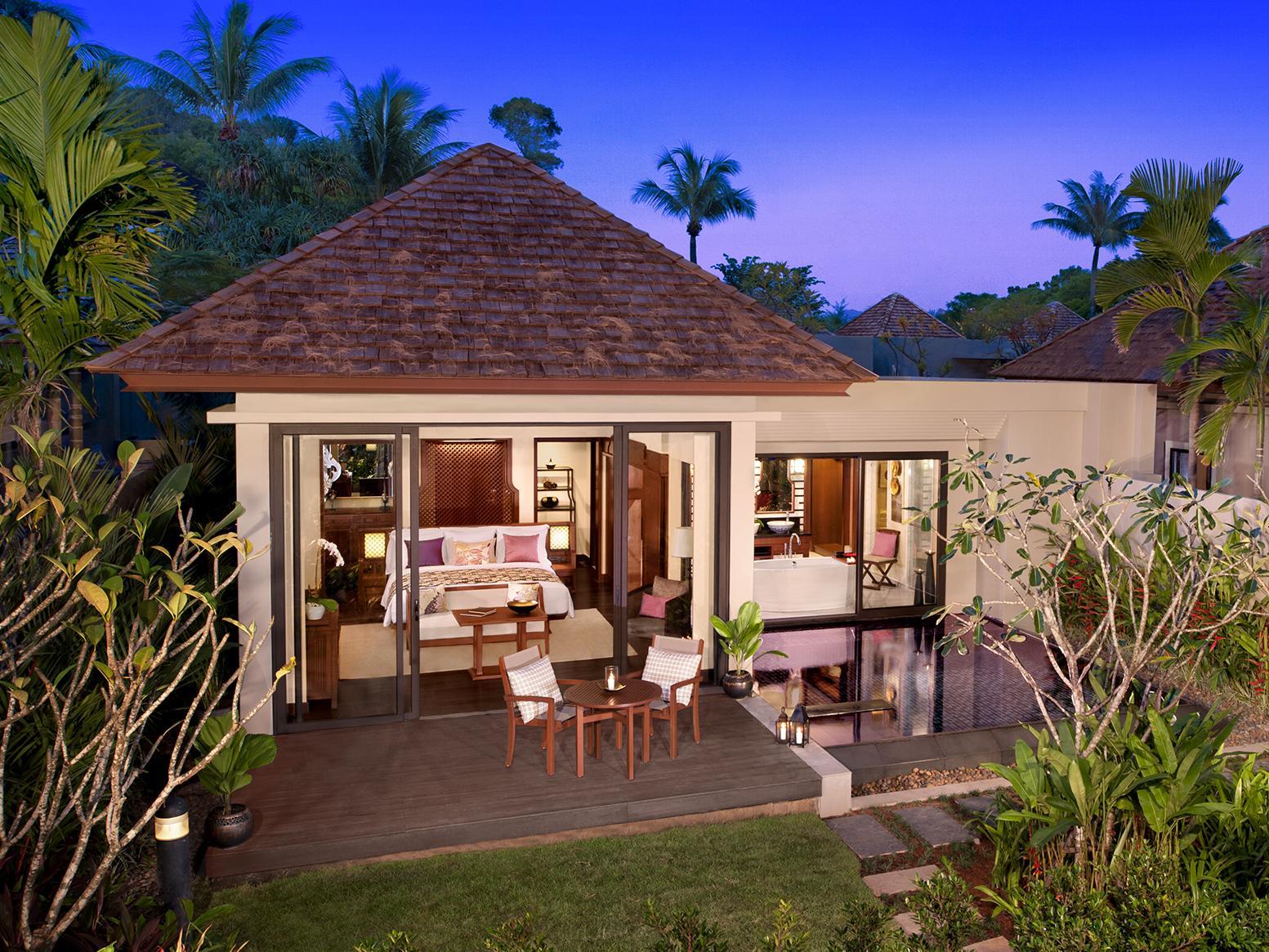 Beach Access Pool Villa   - Free WiFi access - Breakfast included