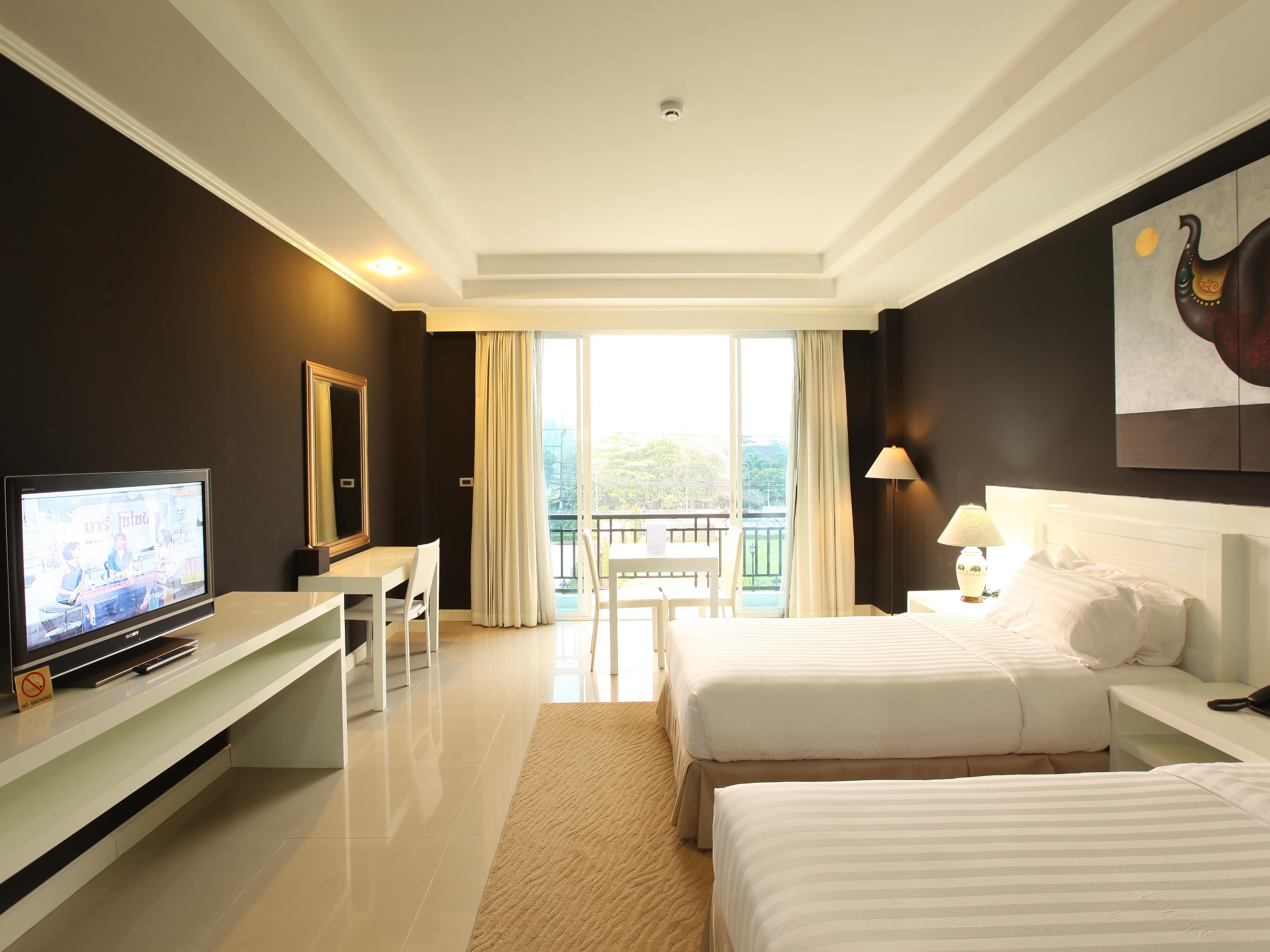 Superior Twin Bed - Free WiFi access - Breakfast included