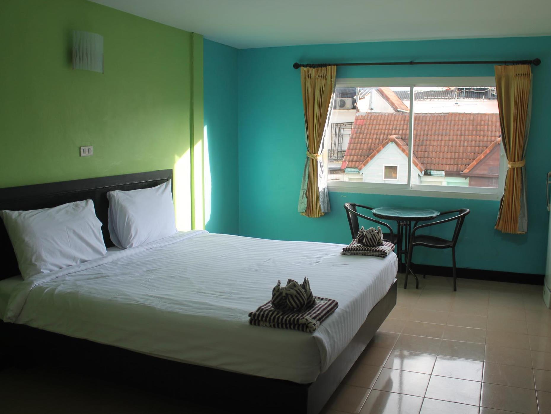 Family Room - Free WiFi access