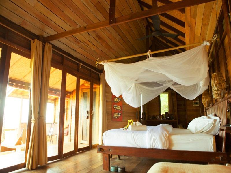 Deluxe Sea View - Free WiFi access - Breakfast included