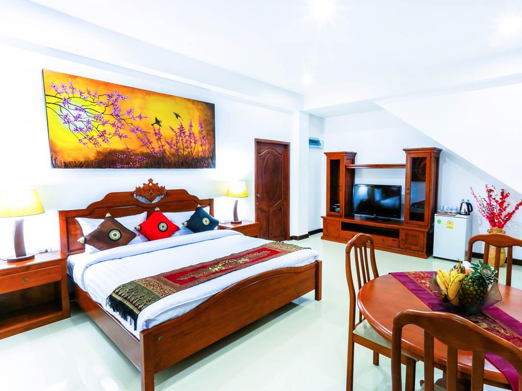 Deluxe Room - Free WiFi access - Breakfast included