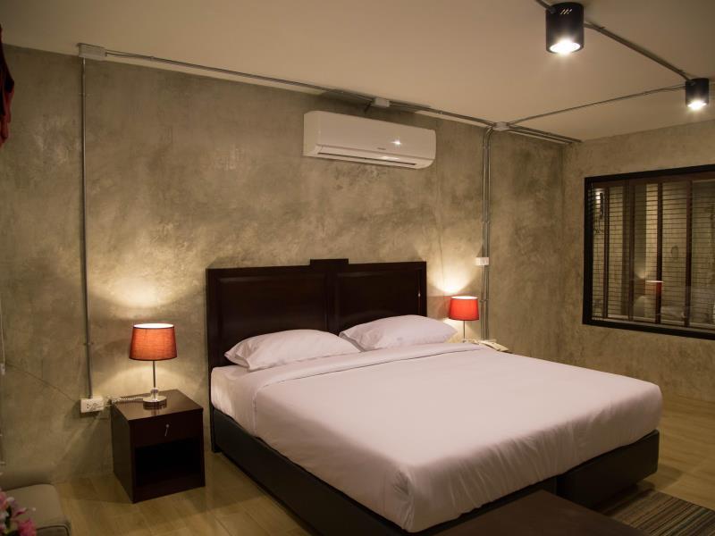 Standard Room - Breakfast included