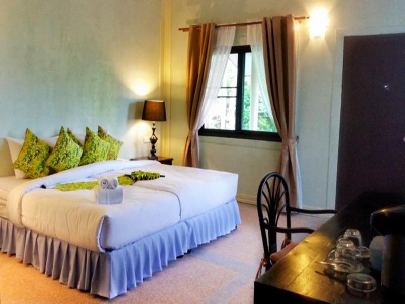 Superior Room with breakfast - Free WiFi access - Breakfast included