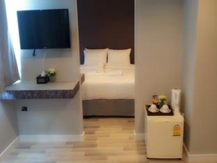 Suite Room with Continental Breakfast - Free WiFi access - Breakfast included