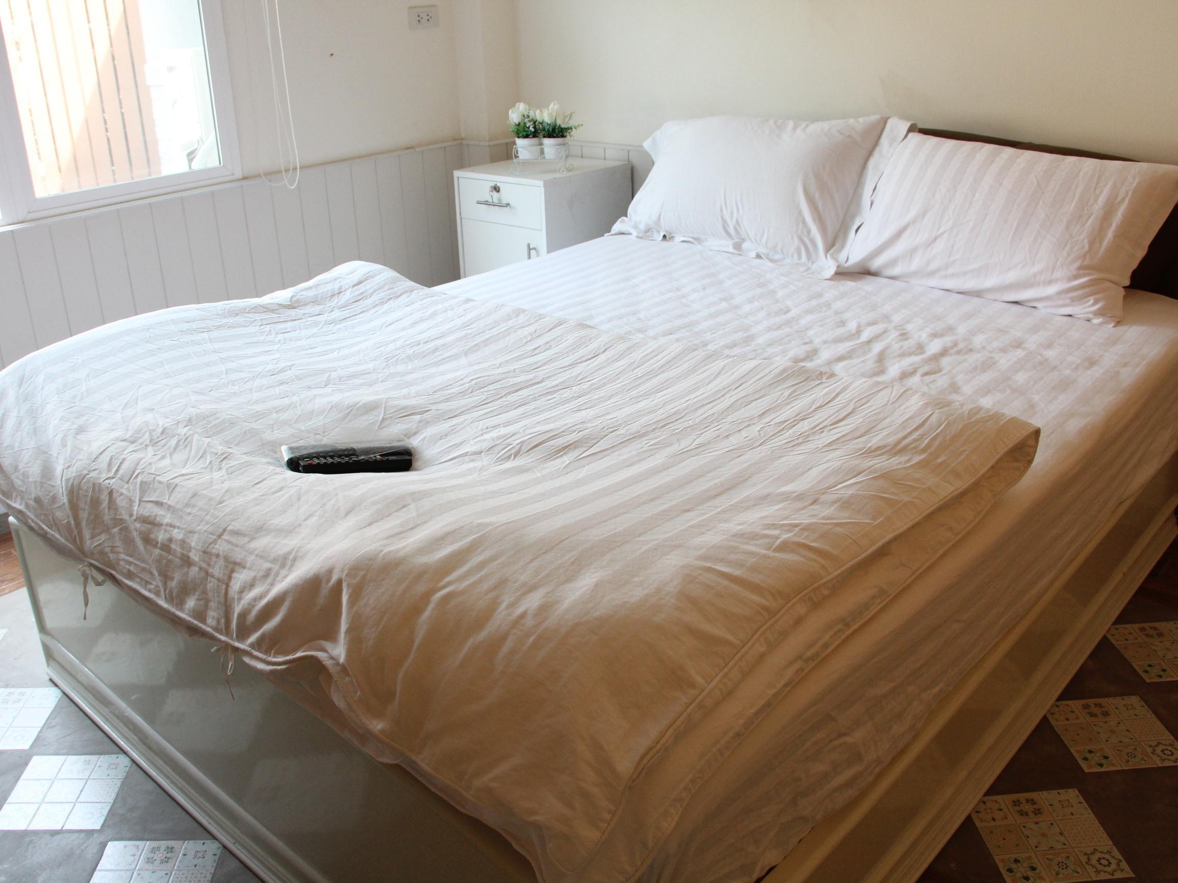 Bangsaen Methaporn Residence Thailand FAQ 2016, What facilities are there in Bangsaen Methaporn Residence Thailand 2016, What Languages Spoken are Supported in Bangsaen Methaporn Residence Thailand 2016, Which payment cards are accepted in Bangsaen Methaporn Residence Thailand , Thailand Bangsaen Methaporn Residence room facilities and services Q&A 2016, Thailand Bangsaen Methaporn Residence online booking services 2016, Thailand Bangsaen Methaporn Residence address 2016, Thailand Bangsaen Methaporn Residence telephone number 2016,Thailand Bangsaen Methaporn Residence map 2016, Thailand Bangsaen Methaporn Residence traffic guide 2016, how to go Thailand Bangsaen Methaporn Residence, Thailand Bangsaen Methaporn Residence booking online 2016, Thailand Bangsaen Methaporn Residence room types 2016.
