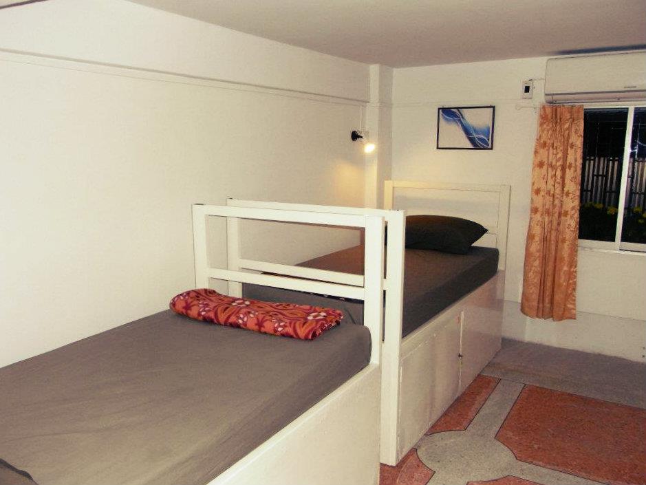 1Bed of 5 bed Female Dormitory - Free WiFi access