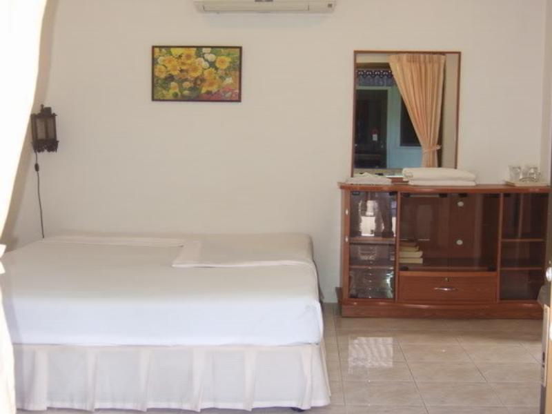 Bungalow Double Bed - Free WiFi access