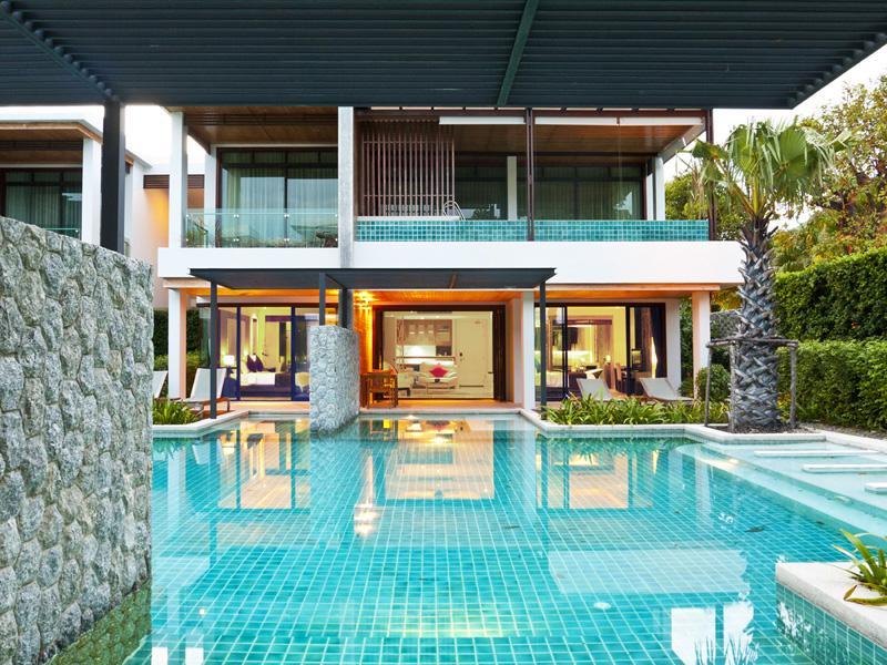 Deluxe Pool Access 2-Bedroom Room Only - Best price guarantee