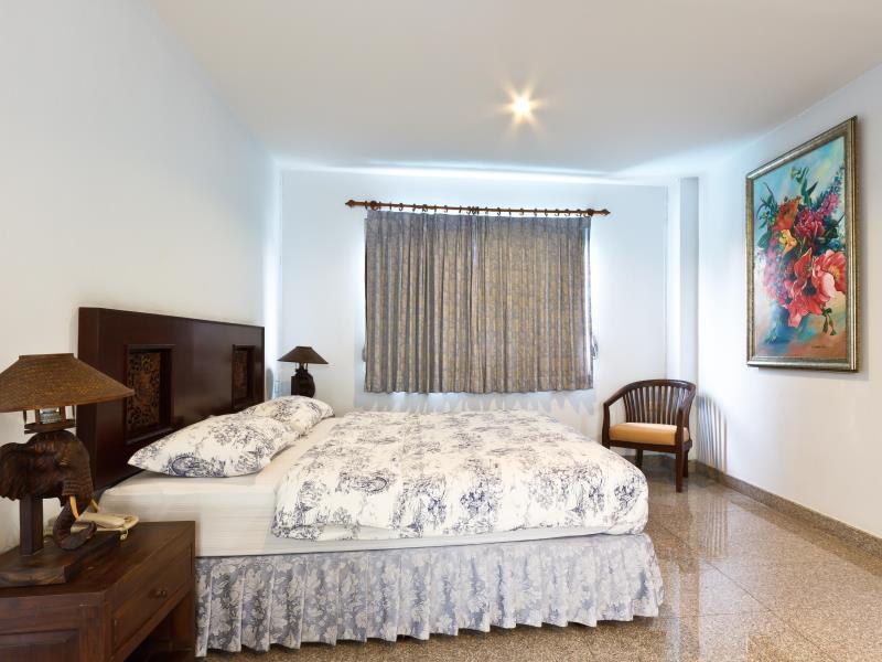 1-Bedroom Suite - Free WiFi access