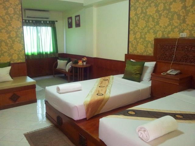 Superior Twin Bed - Free WiFi access - Breakfast included
