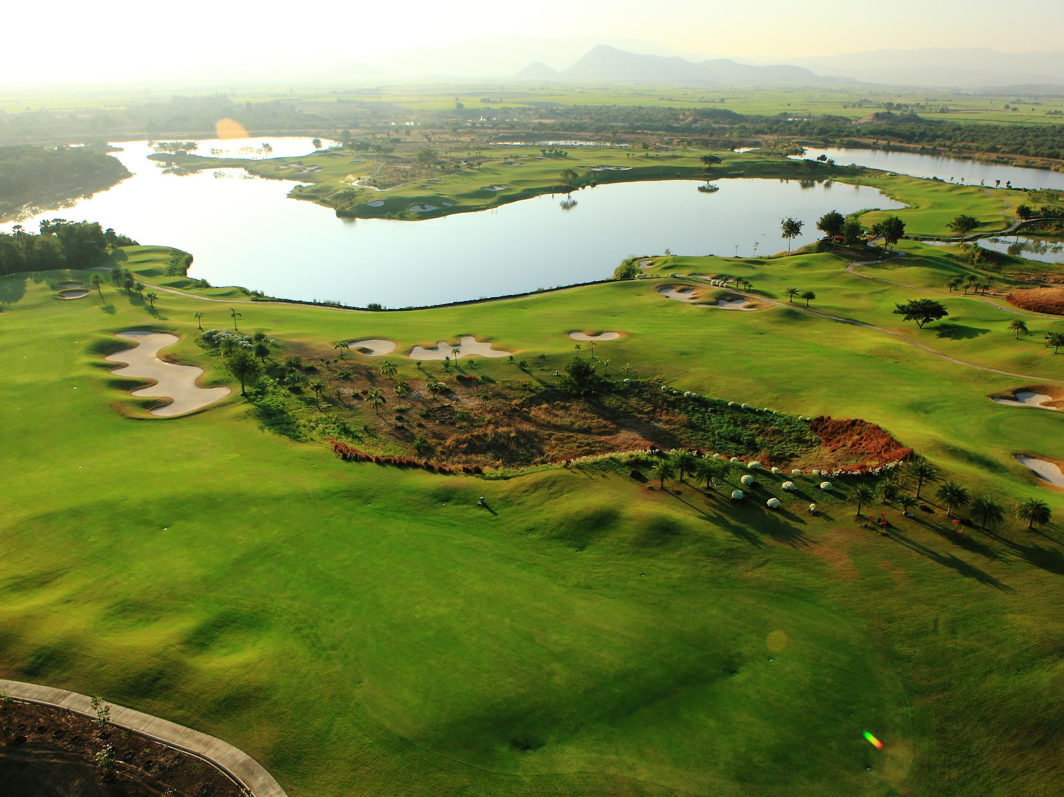 Golfer deluxe - Golf package for 1 person - Free WiFi access - Breakfast included