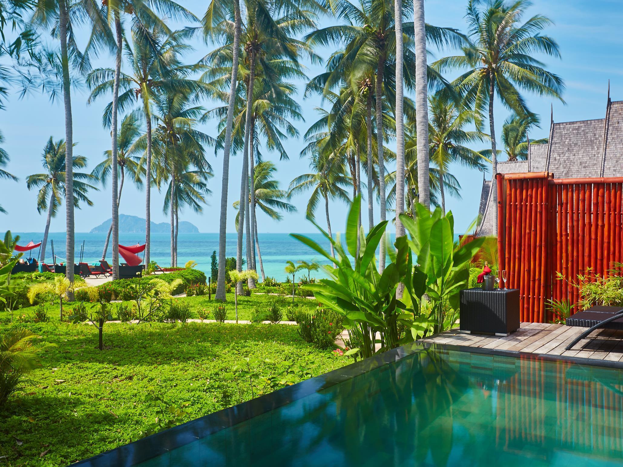 Sea View Garden Pool Villa - Free WiFi access - Breakfast included
