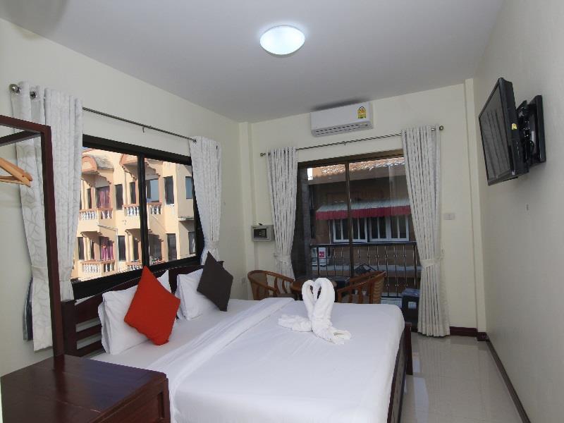 Superior Double Bed - Free WiFi access