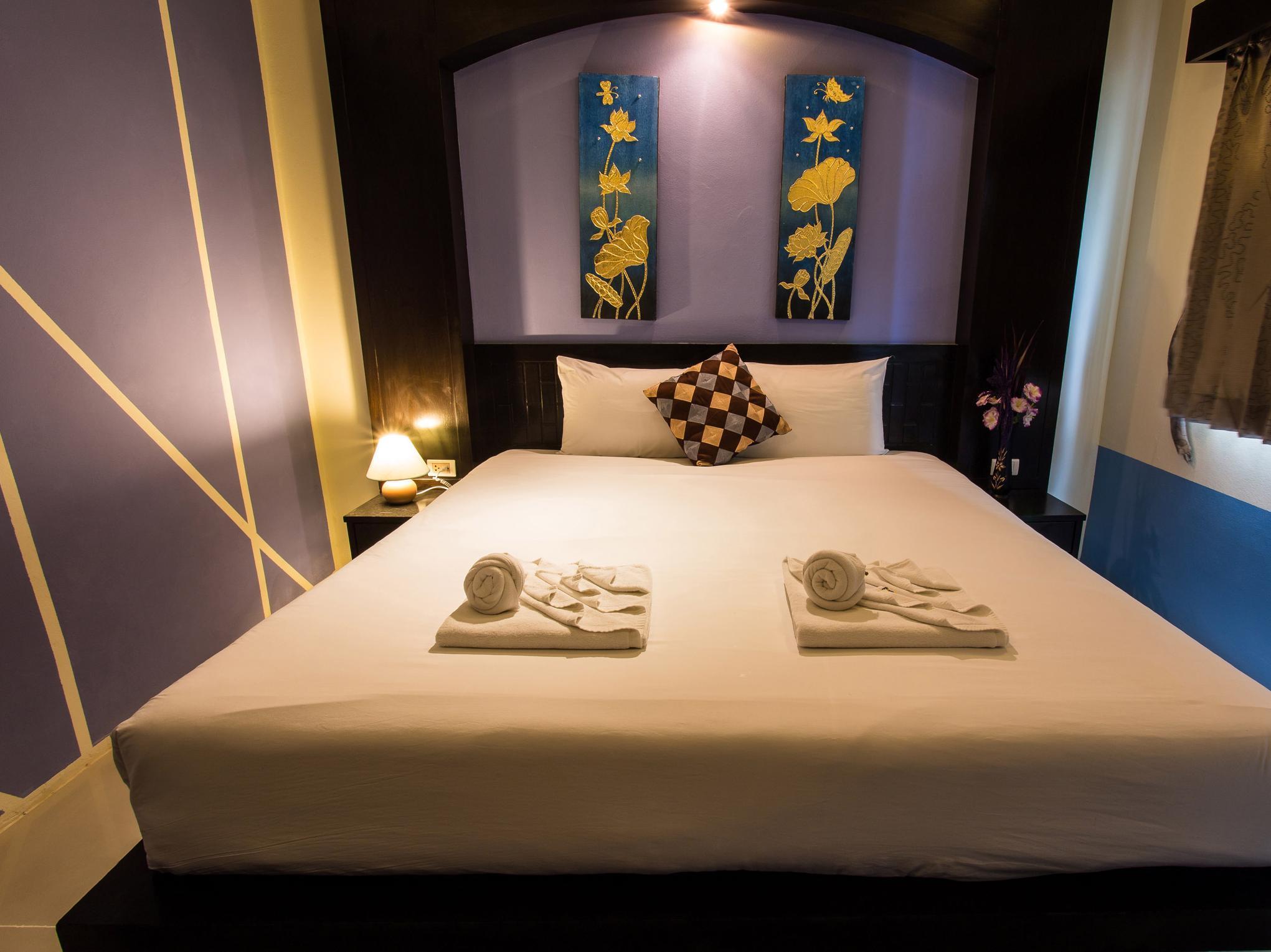 Superior Room with Window - Best price guarantee