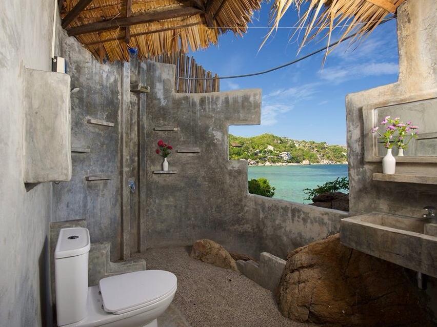 Family Bungalow Air-Con - Free WiFi access - Breakfast included