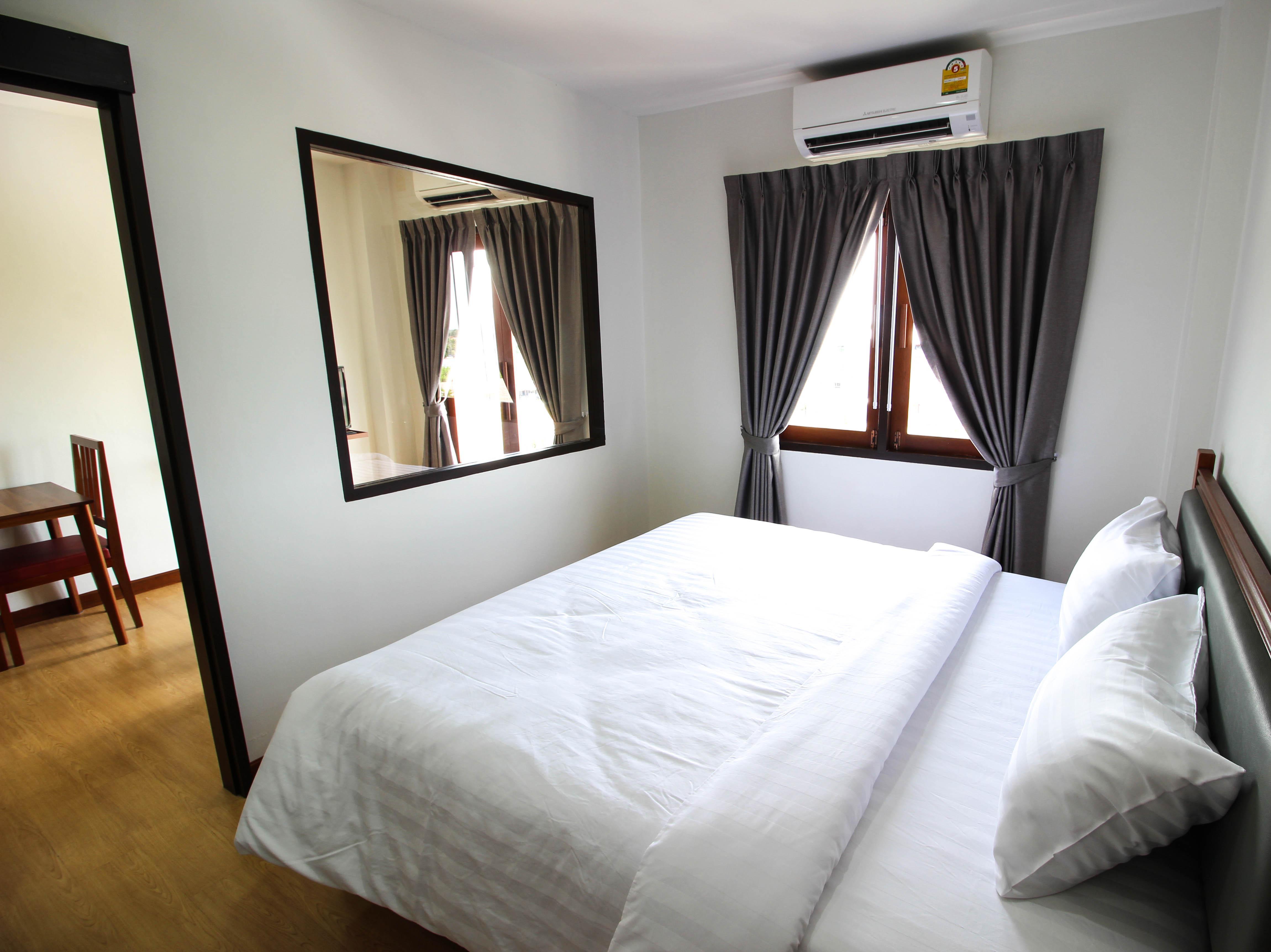 Suite King Bed - Best price guarantee