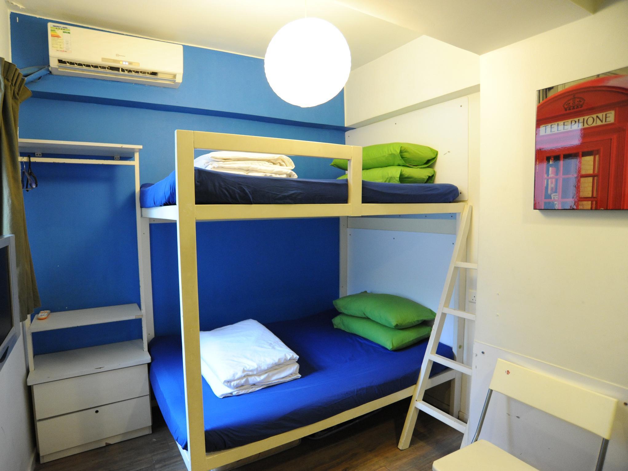 Double Bunk Bed En-Suite - Free WiFi access