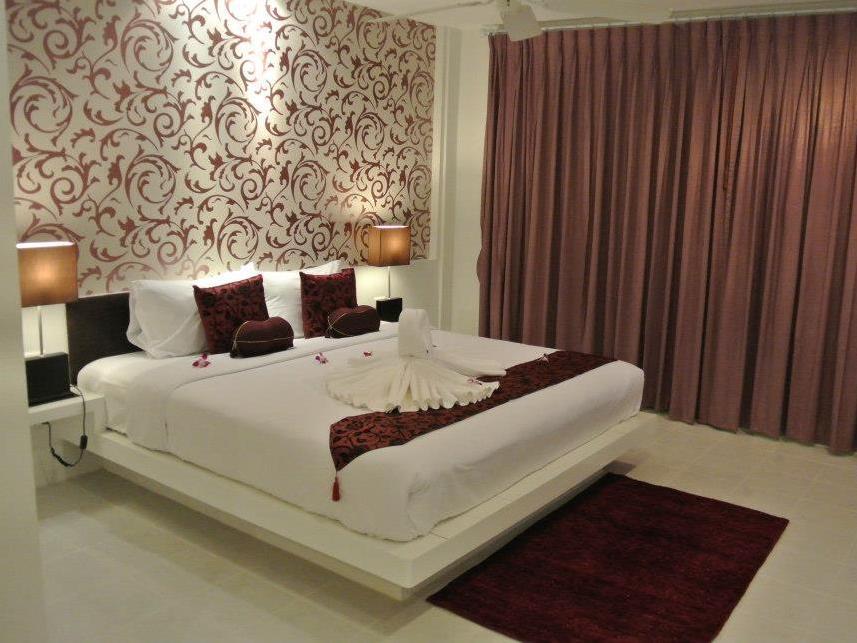 Deluxe Room - Best price guarantee