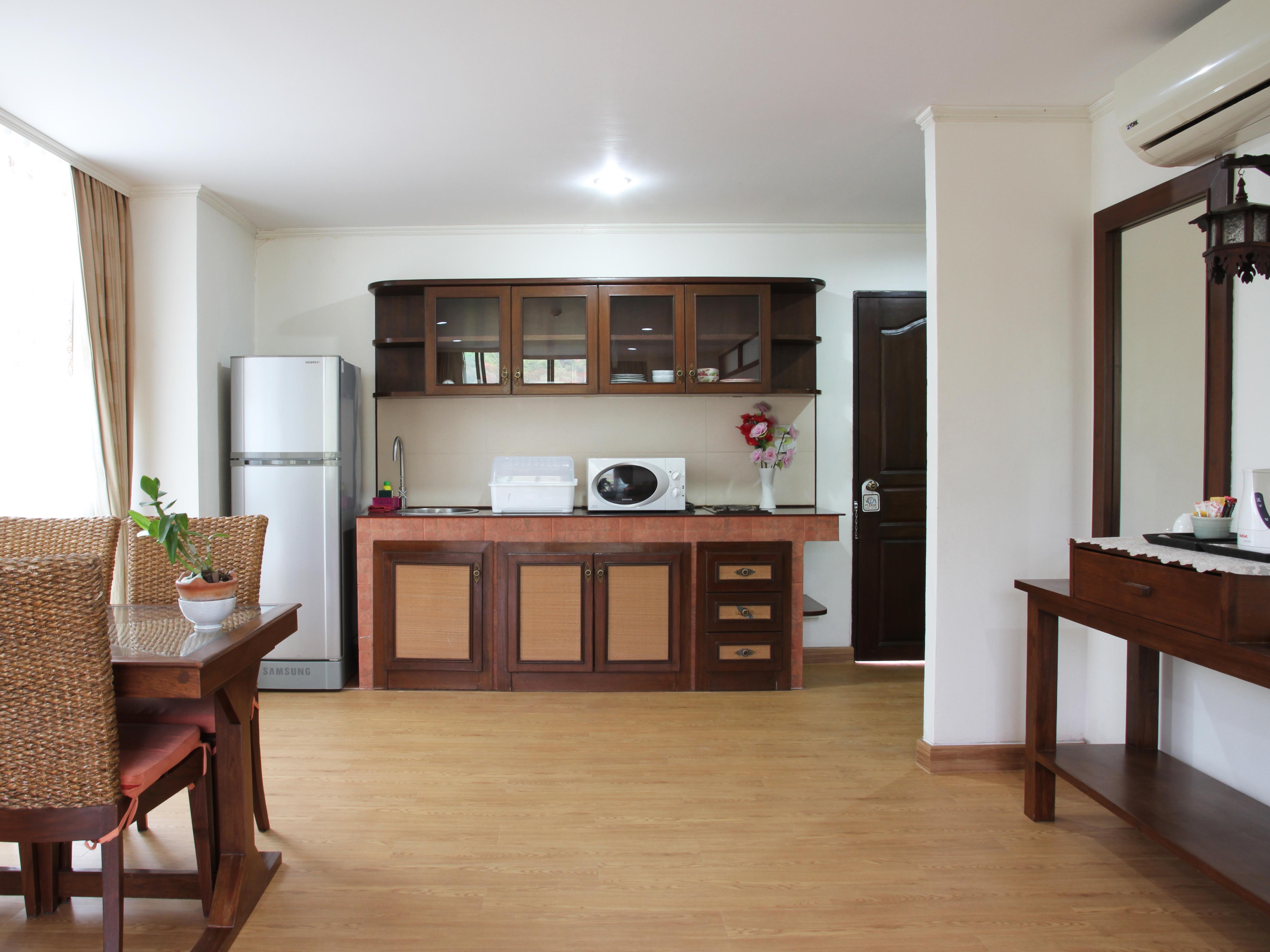 Deluxe City View - Best price guarantee