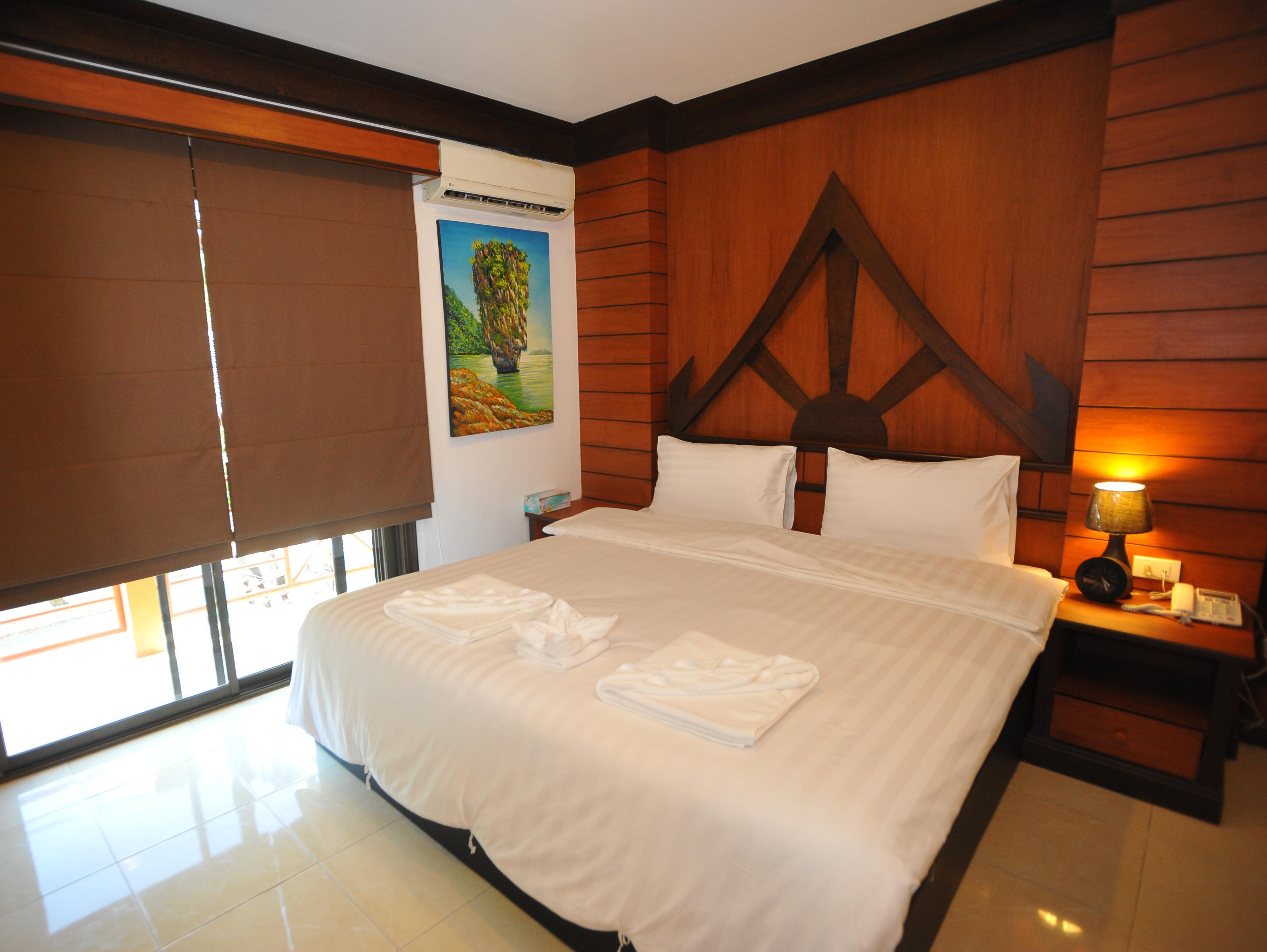 Superior Double Room with Balcony - Free WiFi access