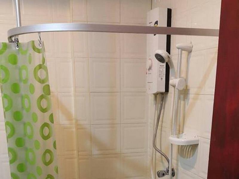 Superior Twin Air Conditioning - Free WiFi access