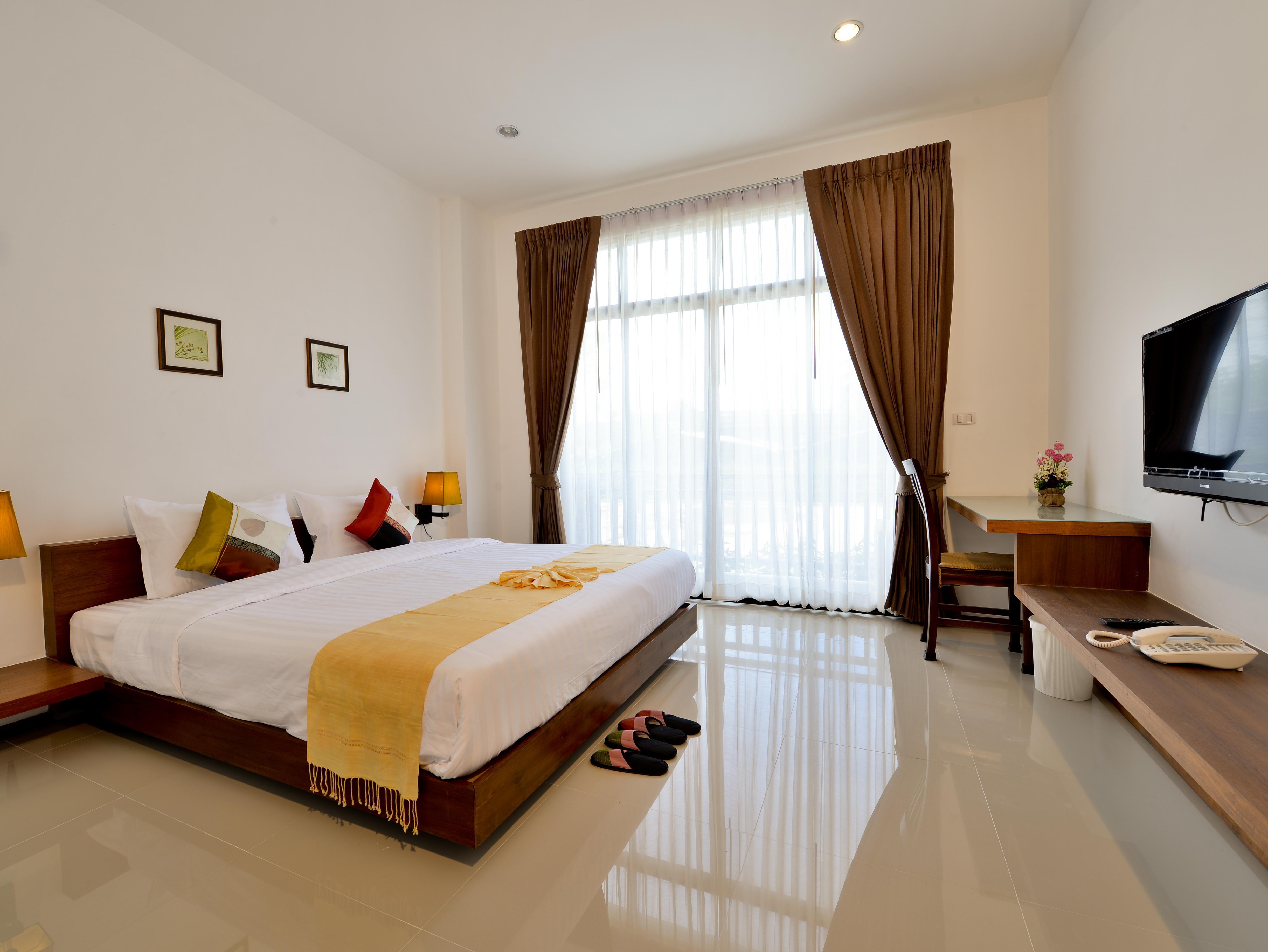 Standard Upstair With Balcony - Free WiFi access