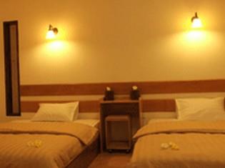 Family Room 2 Double Beds (Fan) - Best price guarantee