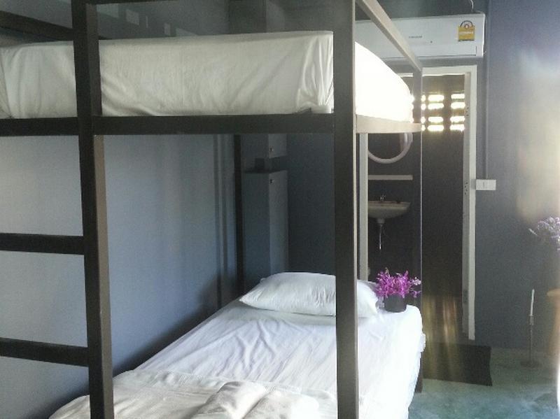 Bunk Room (Female Only) - Best price guarantee