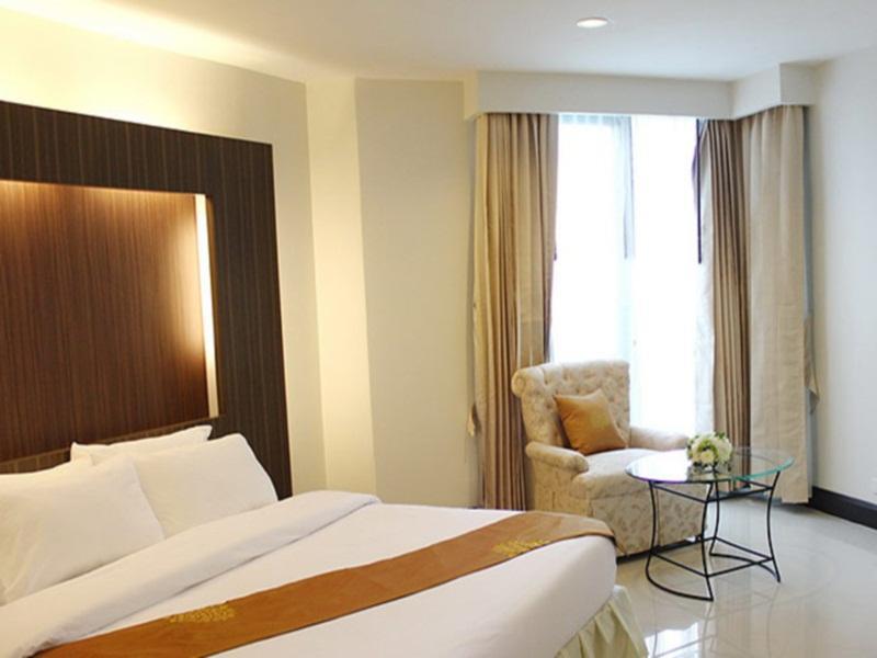 Grand Deluxe - Free WiFi access - Breakfast included