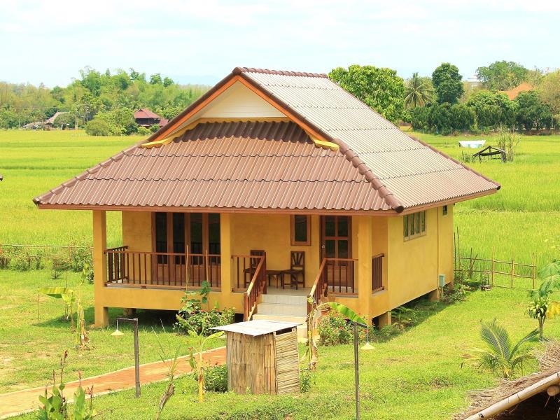 Family Bungalow - Free WiFi access - Breakfast included