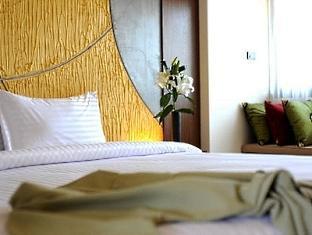 Garden View - Free WiFi access - Breakfast included