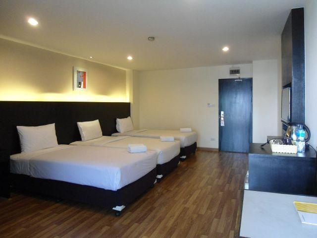 Junior Suite Triple Beds - Free WiFi access
