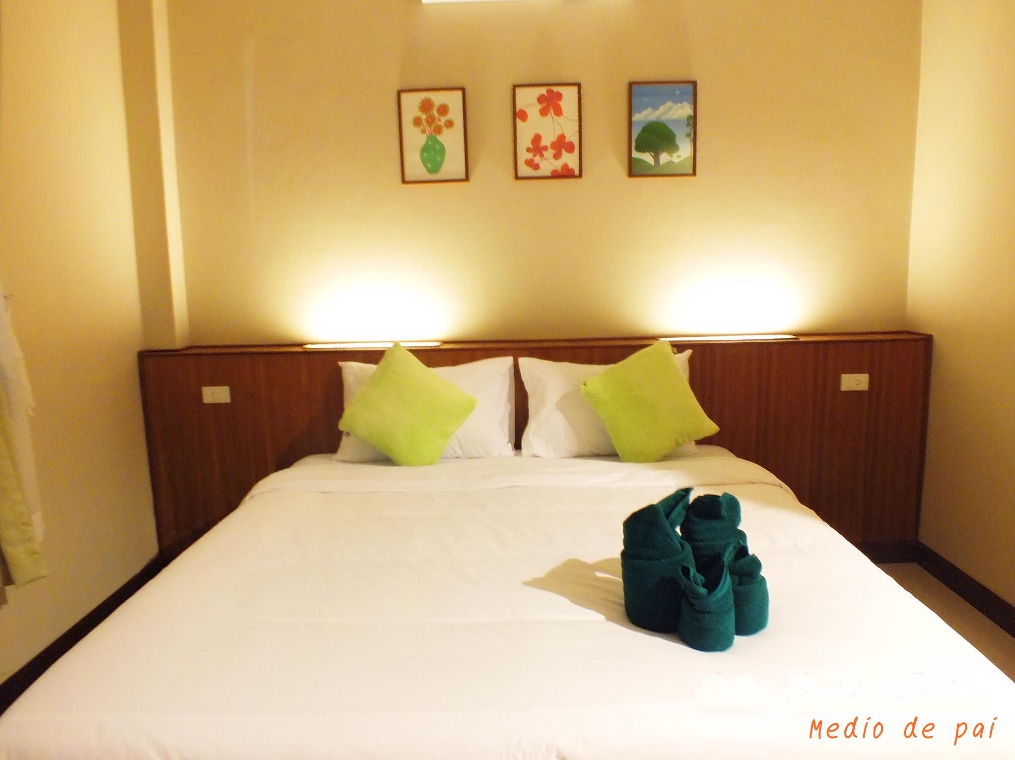 Double Deluxe Pool View Hot Deal - Free WiFi access