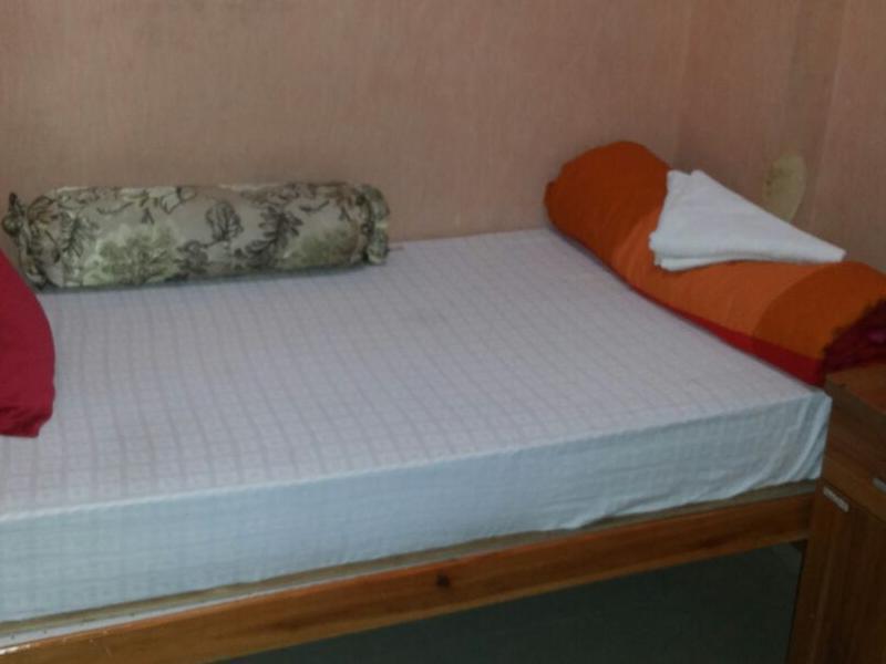 Single Room - Free WiFi access
